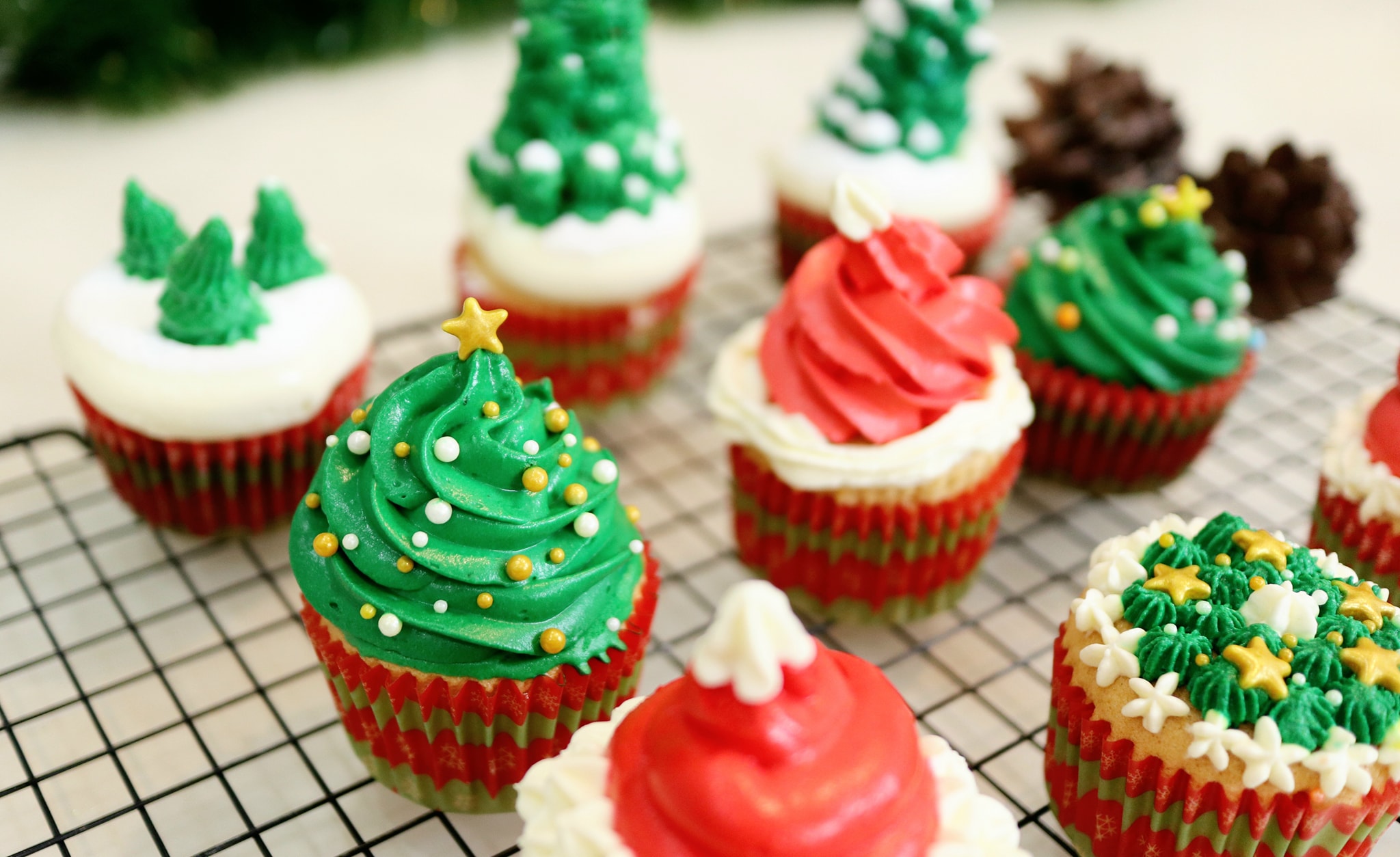 Công thức làm bánh cupcake Giáng sinh đơn giản, đẹp mê ly  
